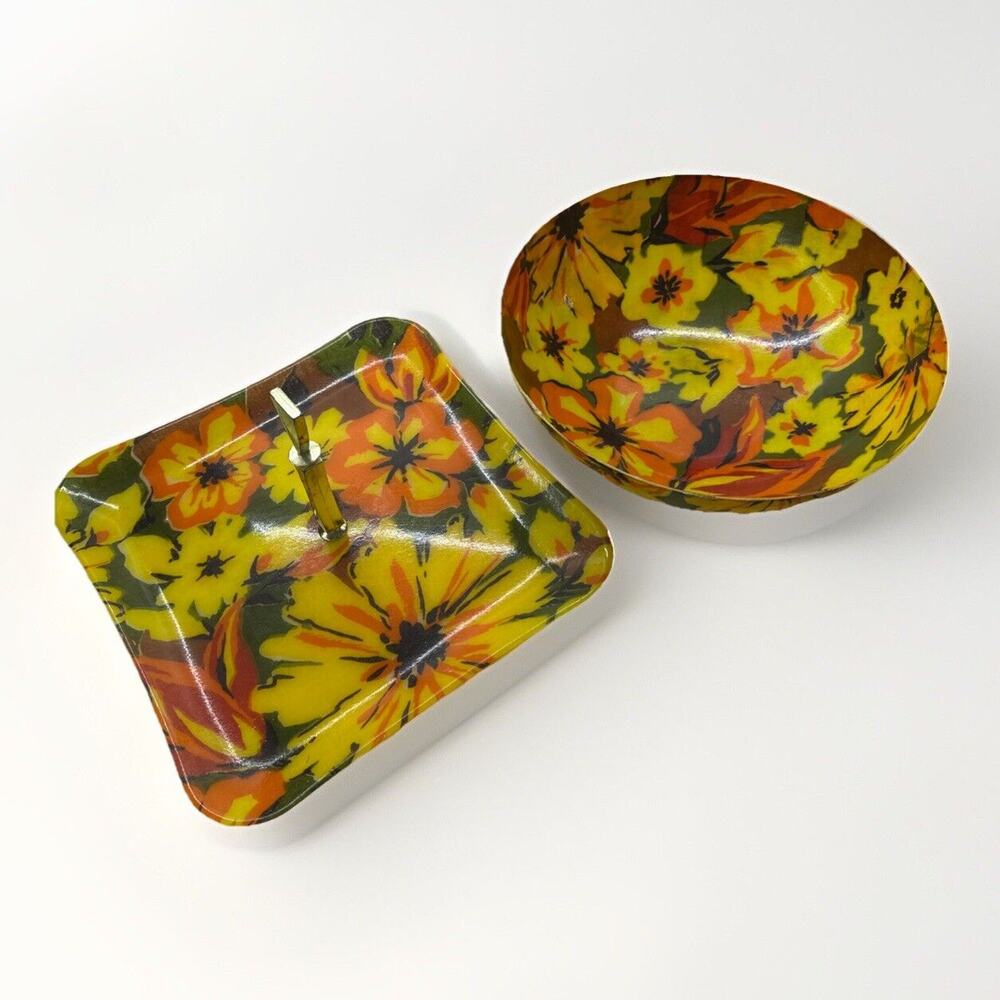 Quaker Fashion Flair Flower Power Fiberglass Serving Tray & Bowl Set Vintage MCM
